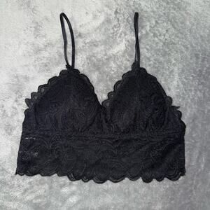 DAZY Solid Floral Lace Cami Top, Black, XXS